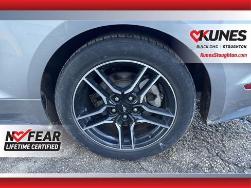 Used 2023 Ford Mustang Convertible RWD image 19