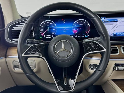 Certified 2025 Mercedes-Benz GLE 350 4MATIC image 18