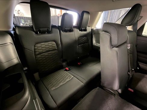 Certified 2025 Nissan Pathfinder S AWD/4WD image 36
