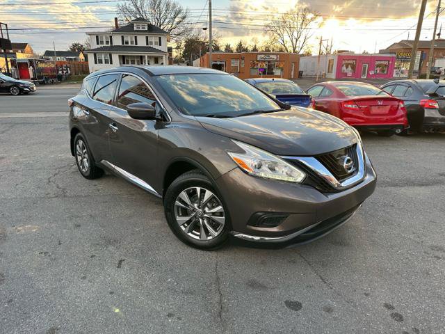 Used 2017 Nissan Murano S w/ Navigation Package AWD/4WD image 2