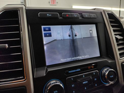 Used 2021 Ford F350 Lariat w/ Lariat Ultimate Package image 21