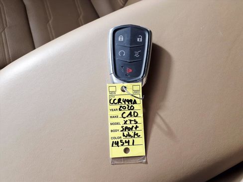 Used 2020 Cadillac XT5 Sportv w/ Platinum Package image 24