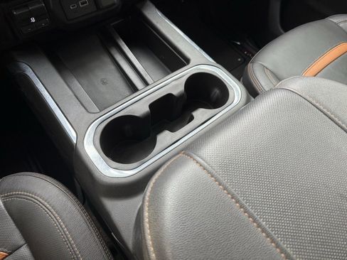 Used 2023 GMC Sierra 2500 AT4 w/ AT4 Premium Plus Package image 20