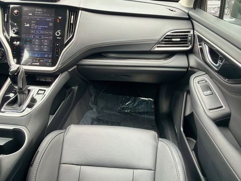 Certified 2025 Subaru Outback Touring XT image 18