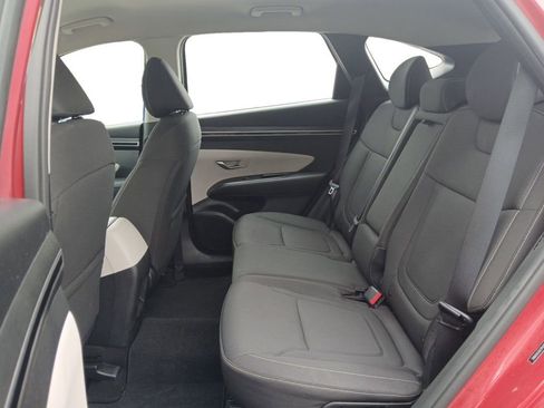 Certified 2023 Hyundai Tucson SE FWD image 13