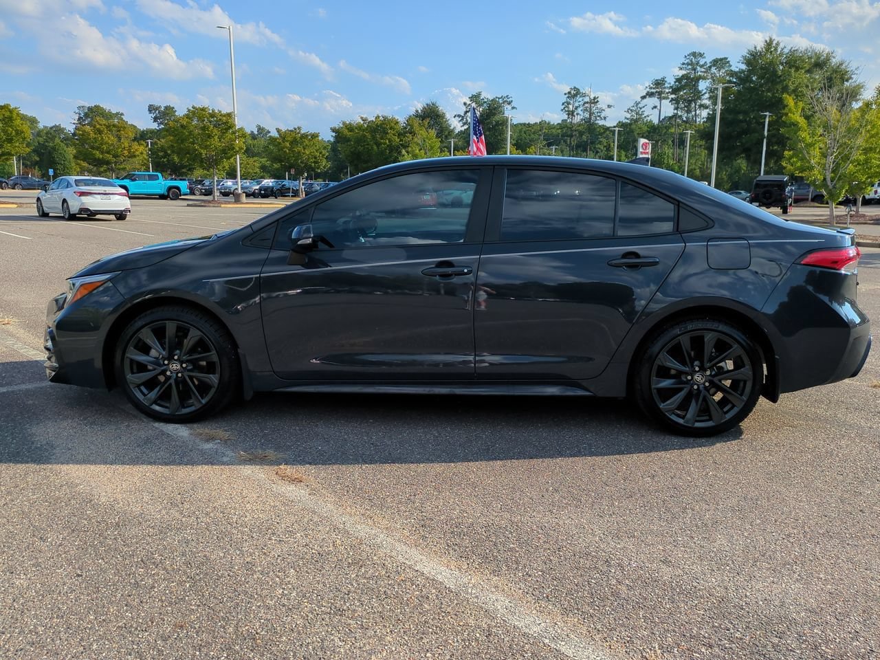 Used 2026 Toyota Corolla SE FWD image 7