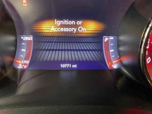 Used 2018 Dodge Challenger SRT Hellcat image 21