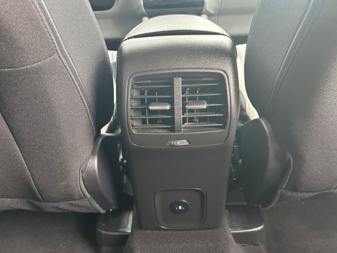 Used 2024 Ford Escape Active AWD/4WD image 25