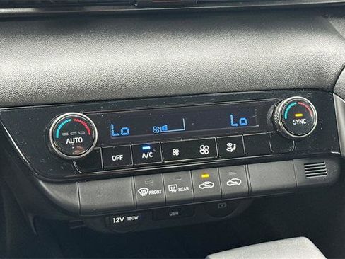 Certified 2025 Hyundai Elantra Sport w/ Cargo Package image 27