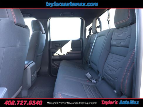 New 2026 Nissan Frontier PRO-4X w/ Pro-4x Convenience Package image 6