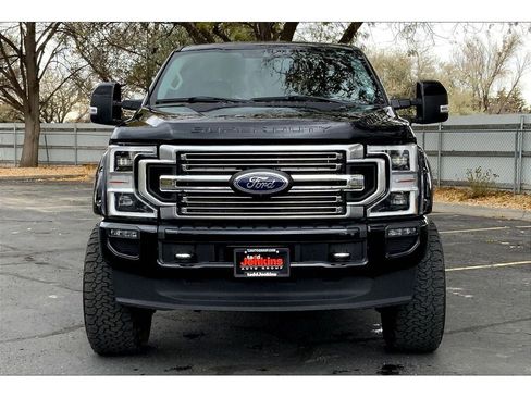 Used 2022 Ford F350 Limited image 3
