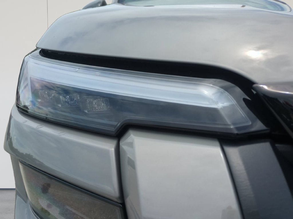 New 2026 Subaru Outback Touring XT AWD/4WD image 9