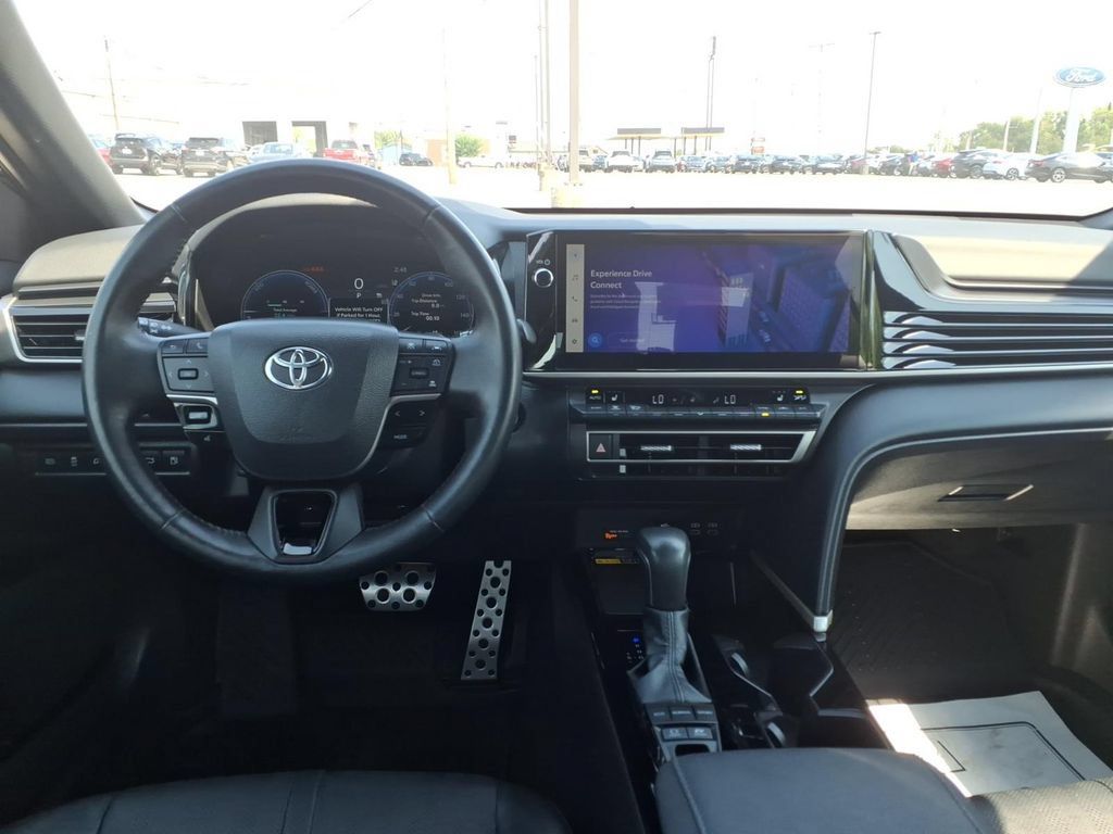 Used 2025 Toyota Camry XSE AWD/4WD image 16