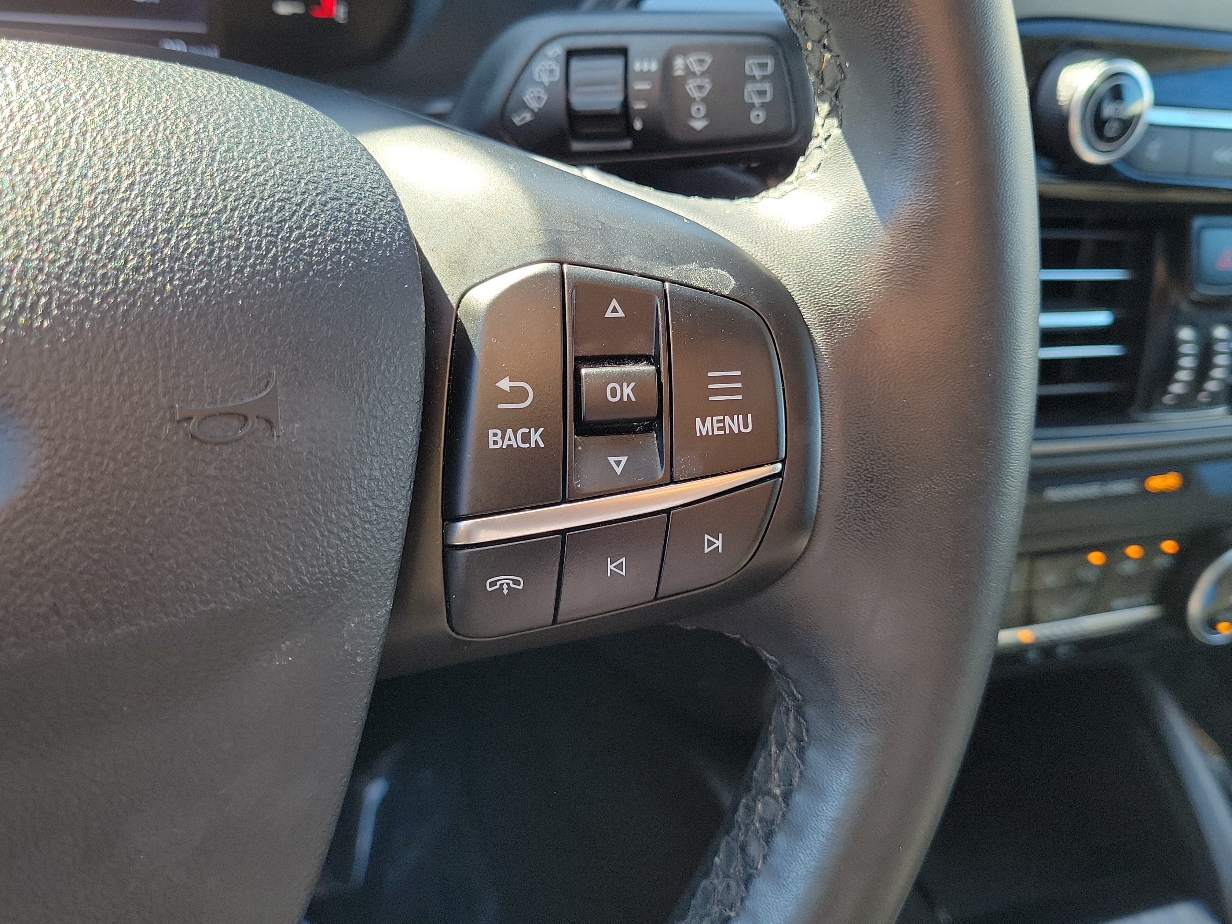 Certified 2023 Ford Escape Active FWD image 25