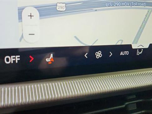 Used 2025 Ford Explorer Active RWD image 19