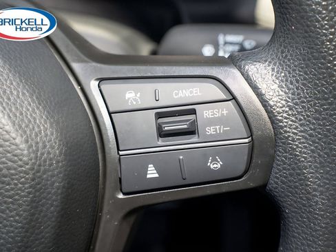 Certified 2024 Honda HR-V LX image 33