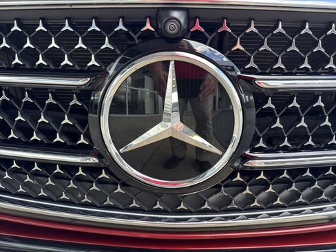 Used 2024 Mercedes-Benz E 450 4MATIC All-Terrain Wagon image 9