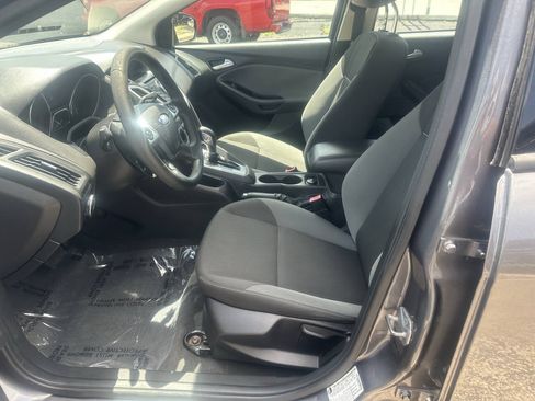 Used 2012 Ford Focus SE FWD image 17