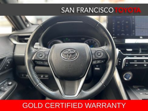 Certified 2022 Toyota Venza Limited AWD/4WD image 31