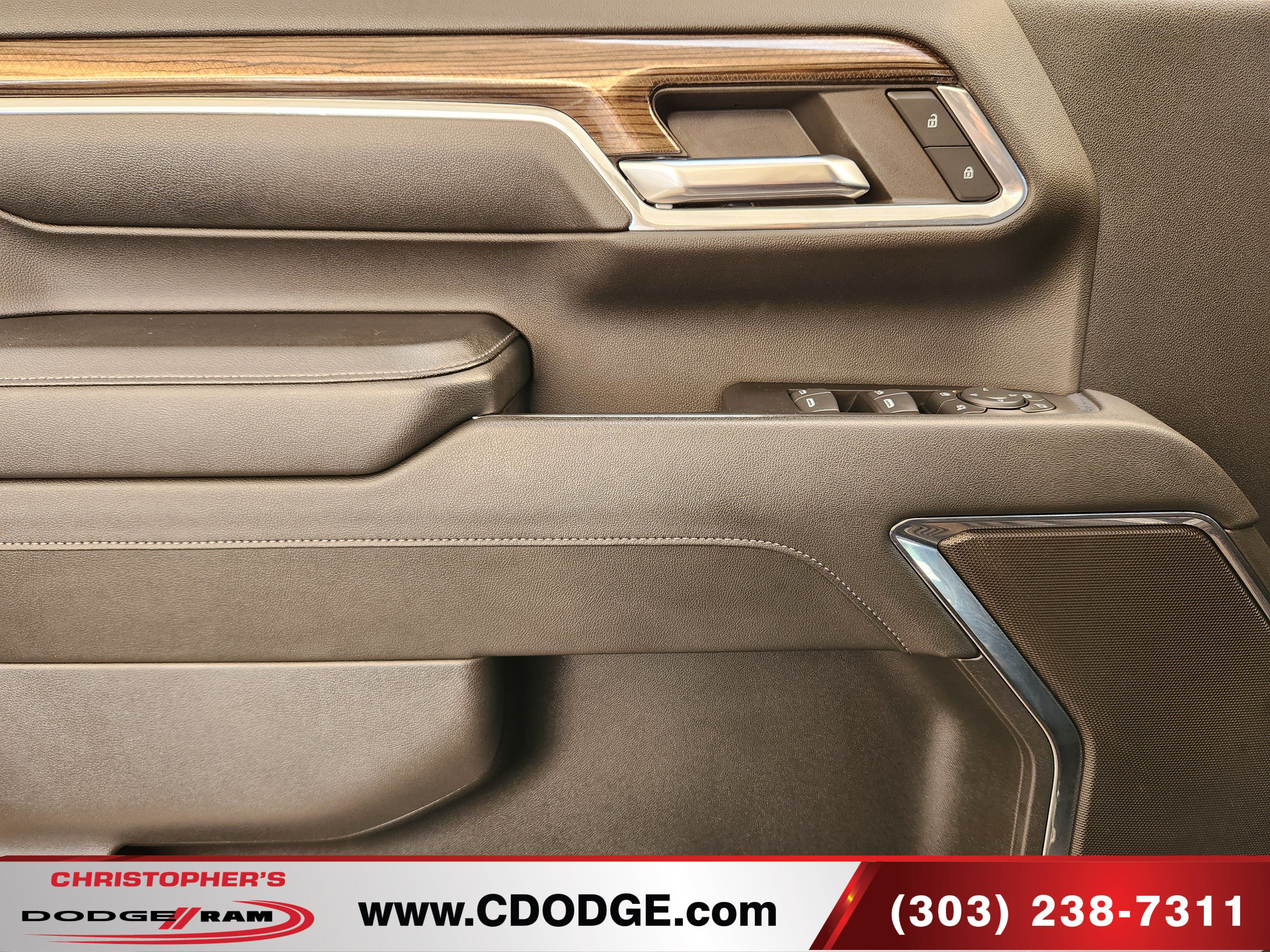 Used 2024 Chevrolet Silverado 2500 LT w/ Midnight Edition AWD/4WD image 14