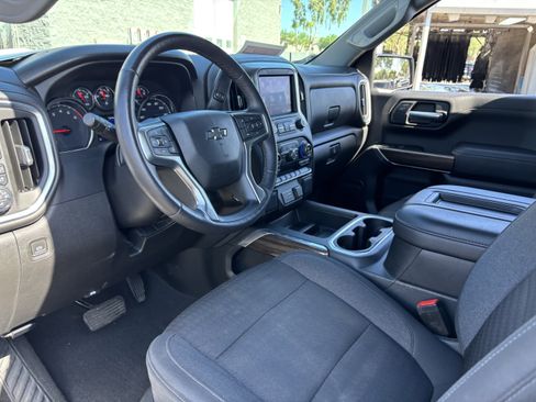 Used 2022 Chevrolet Silverado 1500 LT Trail Boss w/ Safety Package AWD/4WD image 16