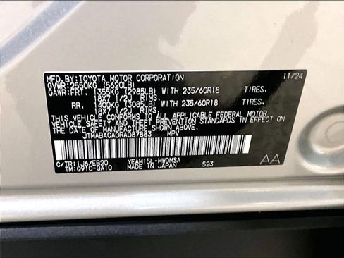 Used 2024 Toyota bZ4X XLE w/ Weather Package image 36