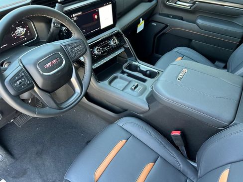 New 2026 GMC Sierra 2500 AT4 w/ AT4 Premium Plus Package AWD/4WD image 10