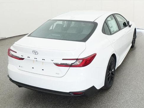 Used 2026 Toyota Camry SE FWD image 53