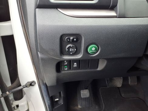 Certified 2021 Honda Pilot Special Edition image 12