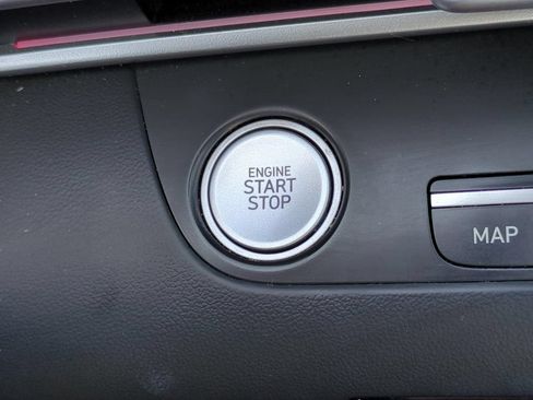 Used 2024 Hyundai Elantra Blue FWD image 21