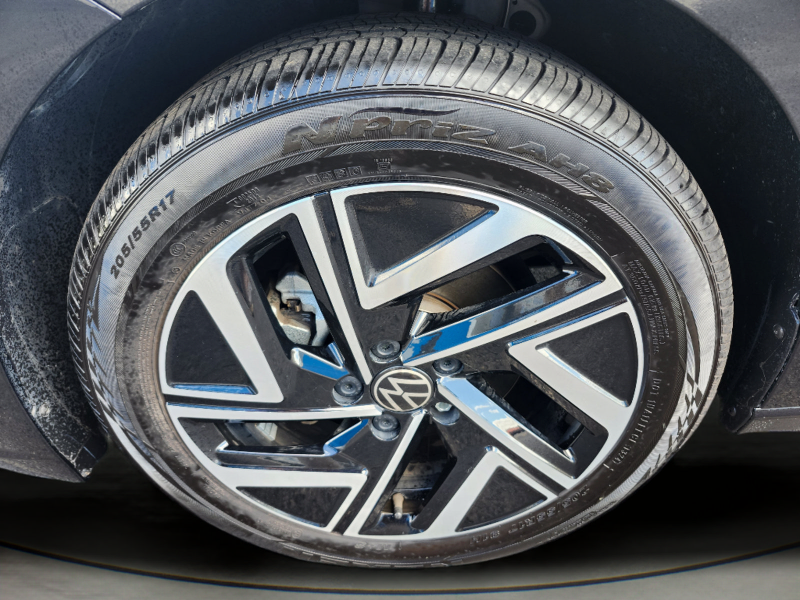 Used 2024 Volkswagen Jetta SEL FWD image 33