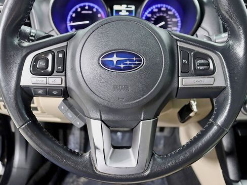 Used 2015 Subaru Legacy 2.5i Limited AWD/4WD image 16