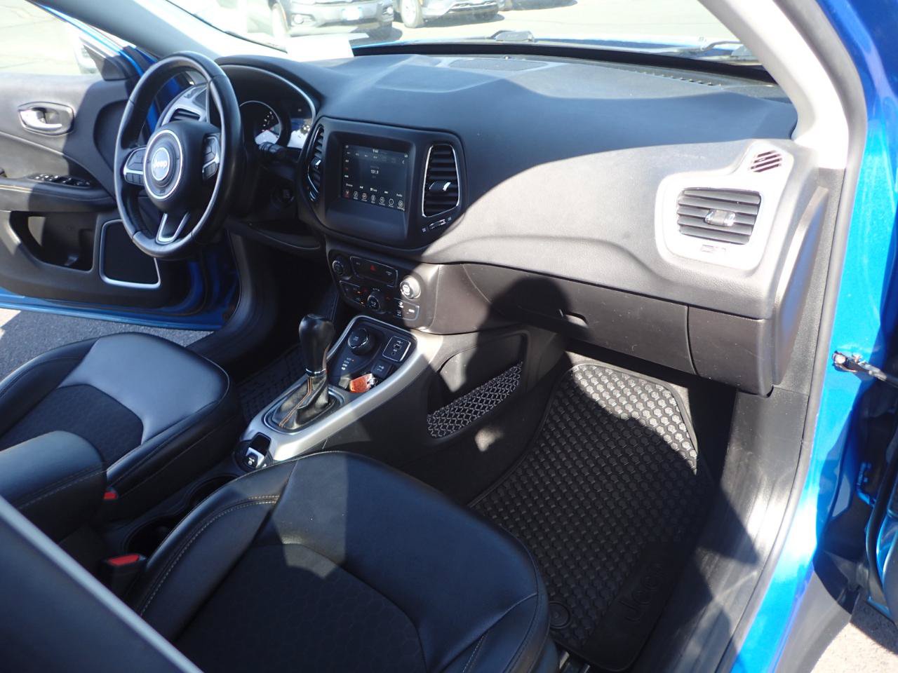 Used 2019 Jeep Compass Latitude w/ Popular Equipment Group AWD/4WD image 13