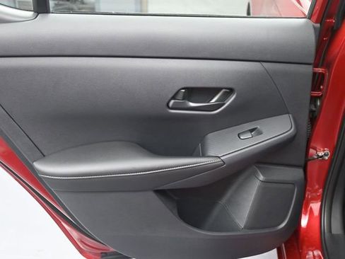 Used 2025 Nissan Sentra SV image 20