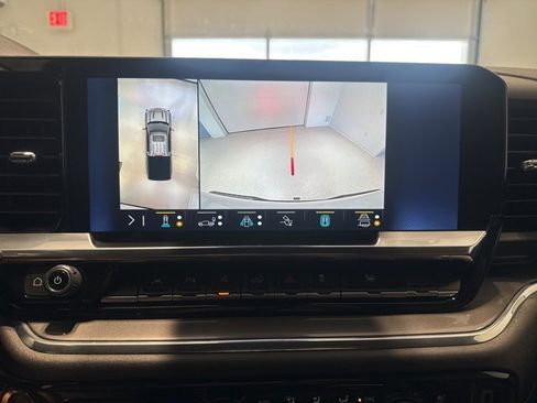 Certified 2023 Chevrolet Silverado 1500 High Country w/ High Country Premium Package image 26