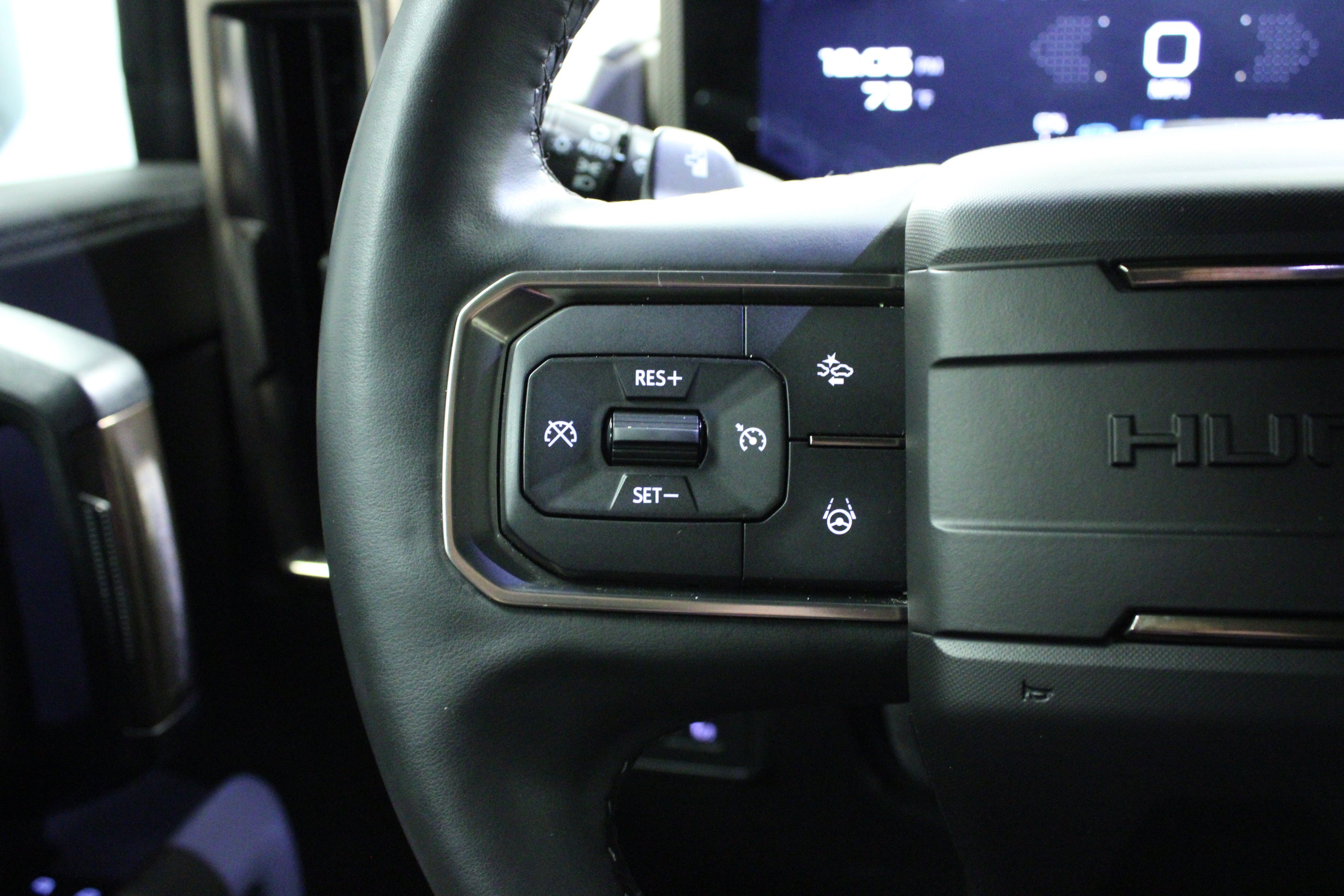 Used 2025 GMC Hummer EV 2X AWD/4WD image 19