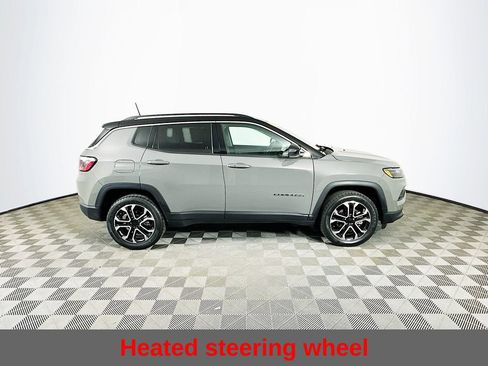 Used 2022 Jeep Compass Limited image 12