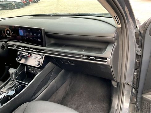 Used 2025 Hyundai Tucson SEL image 12