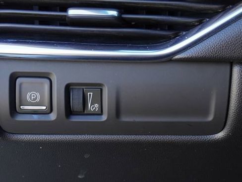 Used 2020 Cadillac XT4 Sport w/ Driver Awareness Package image 23