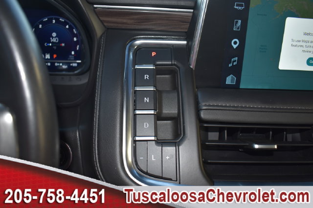 Used 2023 Chevrolet Suburban Z71 w/ Luxury Package AWD/4WD image 47