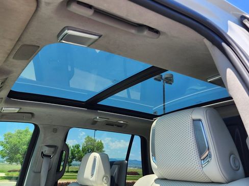 Used 2021 Cadillac Escalade Sport Platinum image 26