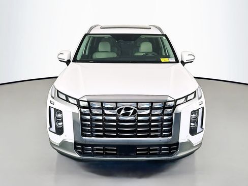 Used 2025 Hyundai Palisade Calligraphy AWD/4WD image 2
