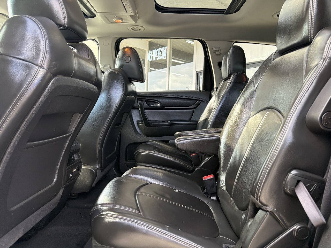 Used 2013 Chevrolet Traverse LT AWD/4WD image 25