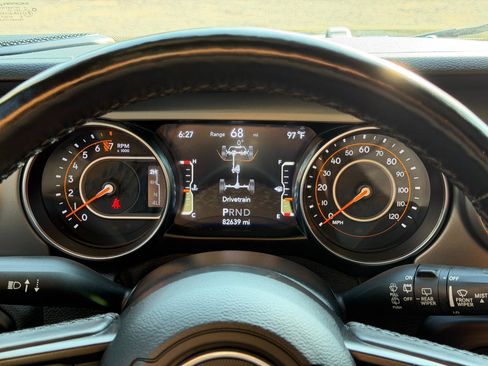 Used 2021 Jeep Wrangler Unlimited Sport AWD/4WD image 75