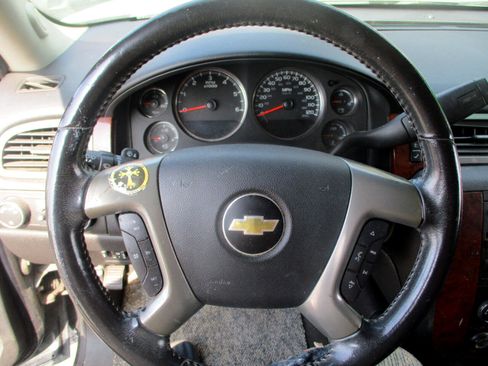 Used 2012 Chevrolet Suburban LS w/ All-Star Edition image 10