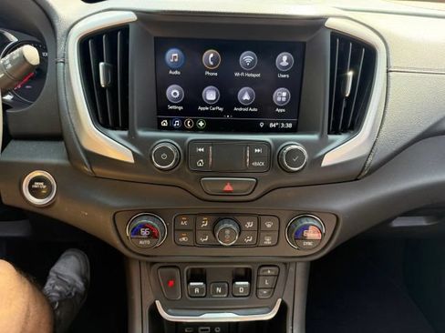 Used 2019 GMC Terrain SLT w/ Preferred Package AWD/4WD image 16