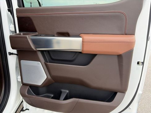 Used 2025 Ford F150 King Ranch w/ FX4 Off-Road Package image 42