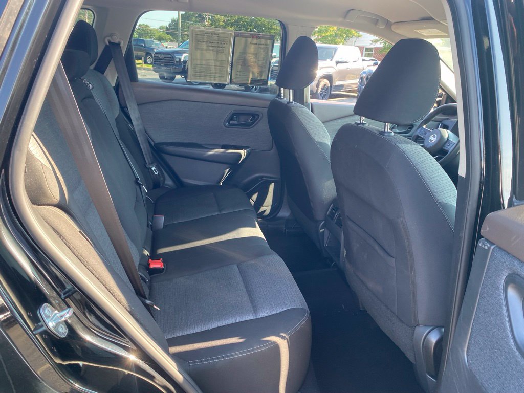 Used 2021 Nissan Rogue S FWD image 14