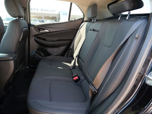 Used 2022 Buick Encore GX Select w/ Sport Touring Package FWD image 16