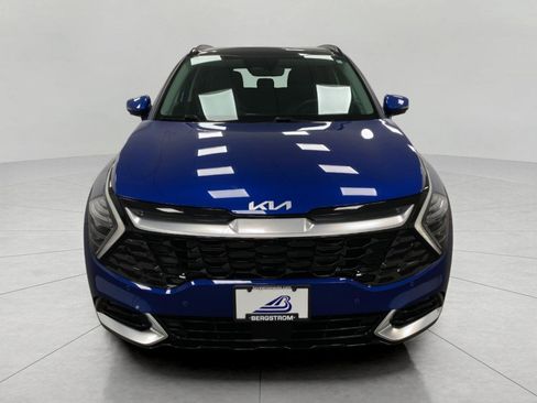 Used 2025 Kia Sportage SX image 11